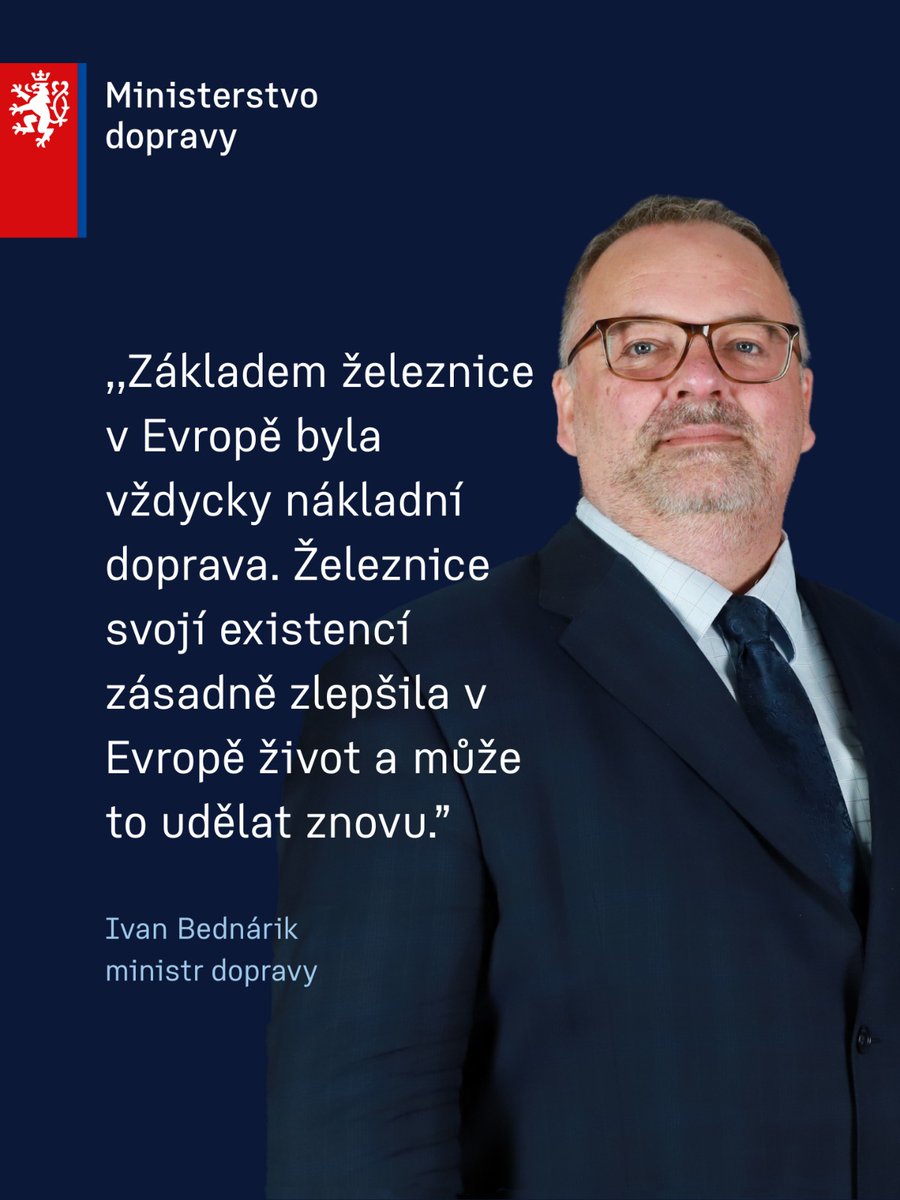 BednarikIvan's tweet photo. 🛤️Regulace na železnici nás dostaly do situace, kdy nákladní železniční doprava kolabuje v celé Evropě. 
Svoje v tom udělala i nemožnost fixace trakční elektřiny do spotového režimu v rámci Green Dealu.

Chci tohle téma otevřít na evropské úrovni, protože problém máme všichni a na jeho řešení musíme postupovat jednotně.

Více jsem o řešení krizi evropské nákladní dopravy mluvil v rozhovoru pro @hospodarky 👉 https://t.co/ojrJUtlBDG

#ResimDopravu #RovnoukVeci