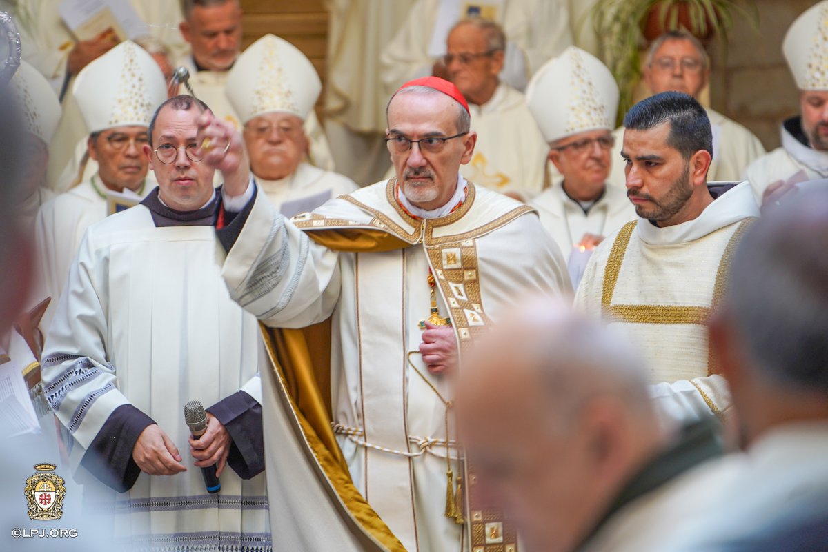 LPJerusalem's tweet image. الإثنين 2 شباط 2026، ترأس غبطة البطريرك الكاردينال بييرباتيستا بيتسابالا، بطريرك القدس للاتين، القداس الإلهي بمناسبة عيد تقدمة الرب يسوع إلى الهيكل ويوم الحياة المكرسة، في كاتدرائية البطريركية اللاتينية – القدس، بمشاركة عدد من الإكليروس ومختلف رهبانيات الأرض المقدسة.

On Monday,…