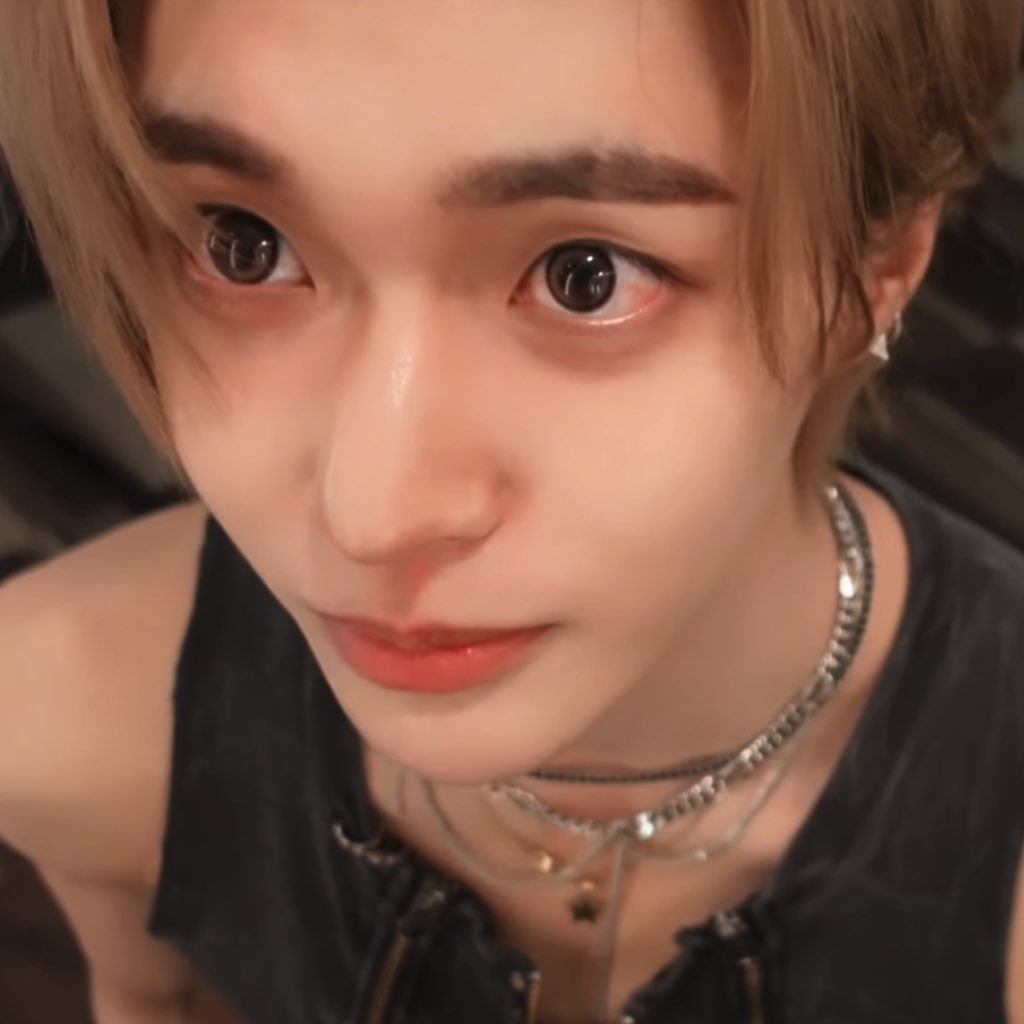 _my1bin's tweet image. 바보고양이 
내가키울래..