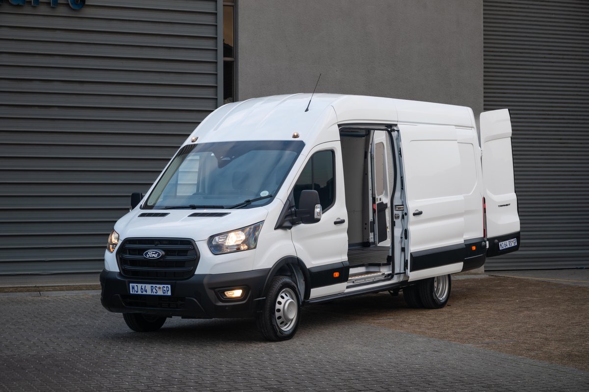 khuleonwheels's tweet photo. Ford Transit Van range expands with new extra-long wheelbase model. See details here: https://t.co/BOjnGpqwIh
#FordSA #FordTransitVanELWB @FordSouthAfrica https://t.co/ysB36jyoU6