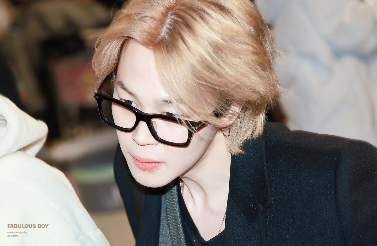 260202 인공

진짜 초초초 고화질로 보여드리고 싶은 제 맘을 아실까요...🥲
#방탄소년단 #BTS #지민 #JIMIN #ジミン
<a href="/BTS_twt/">방탄소년단</a>