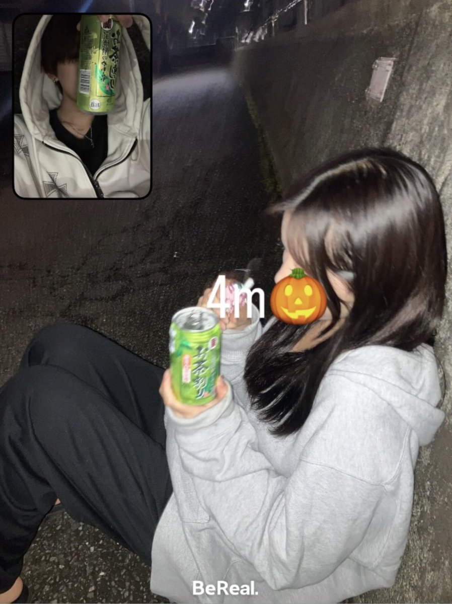 takapidayo_'s tweet image. 生田東高校の高校3年生
未成年飲酒

なんでSNSに載せるんかな？