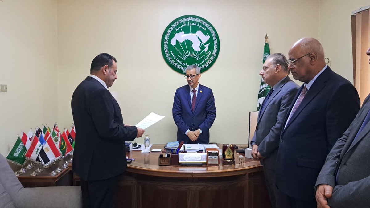 IARMSS's tweet image. معالي المدير العام للمنظمة العربية للتربية والثقافة والعلوم (الكسو) في رحاب معهد المخطوطات العربية بالقاهرة
أدى معالي الأستاذ الدكتور محمد ولد أعمر، المدير العام للألكسو الاثنين 2 فبراير 2026، زيارة رسمية إلى مقر معهد المخطوطات العربية بالقاهرة...
wp.me/pafp4k-62Y