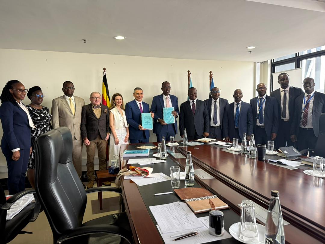 omnisoftwareug's tweet photo. We are proud to share that we have signed a new e‑tax contract with Uganda Revenue Authority- the official central tax body in Uganda. 

A huge milestone for our team and a strong validation of our excellence in building trusted digital solutions for Uganda. https://t.co/GXCcJKWsQM