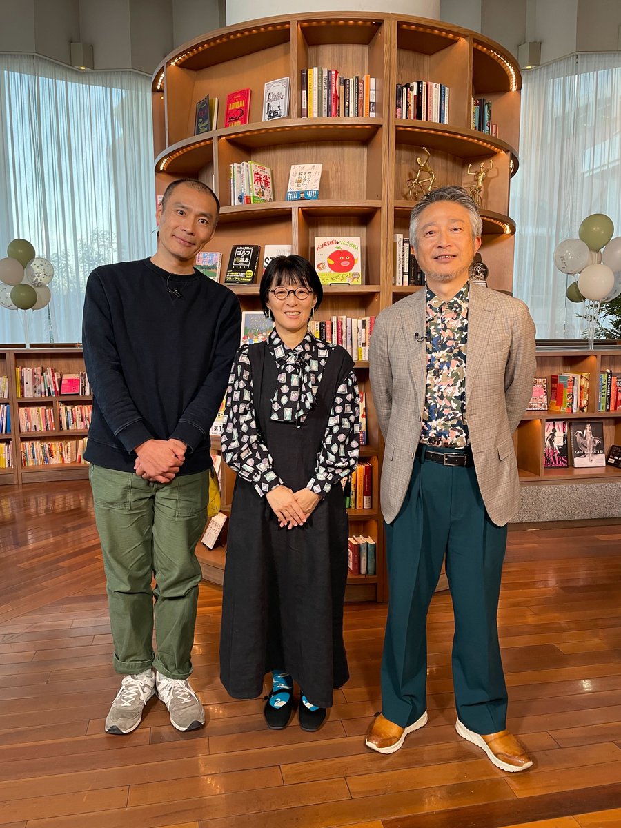 yoshitake_kado's tweet photo. ／
2月8日(日)朝7時より放送(一部地域を除く)
「ボクらの時代」出演情報📣
＼

ヨシタケシンスケ×柴田ケイコ×鈴木のりたけ

今をときめく絵本作家のお三方が「ボクらの時代」に集結！
絵本制作の秘話や、将来についてのお話で盛り上がります。

放送をお楽しみに♪ https://t.co/TcYKYdGjmV