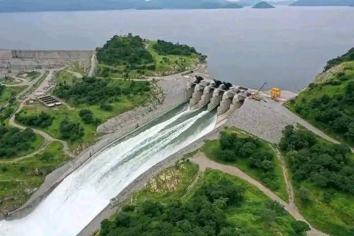 Engineer Matiyas tweet media