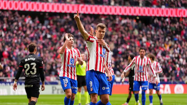 Adrián Lez tweet media