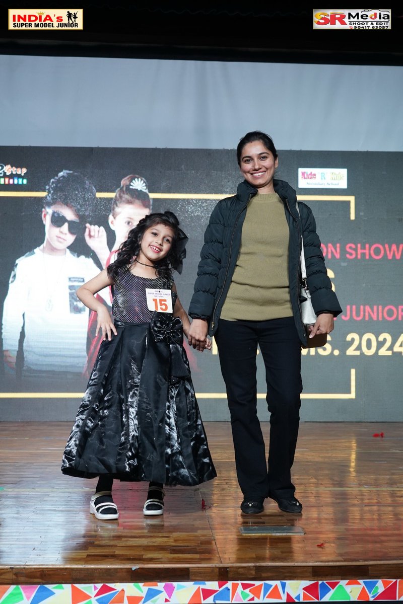 India's Super Model tweet media