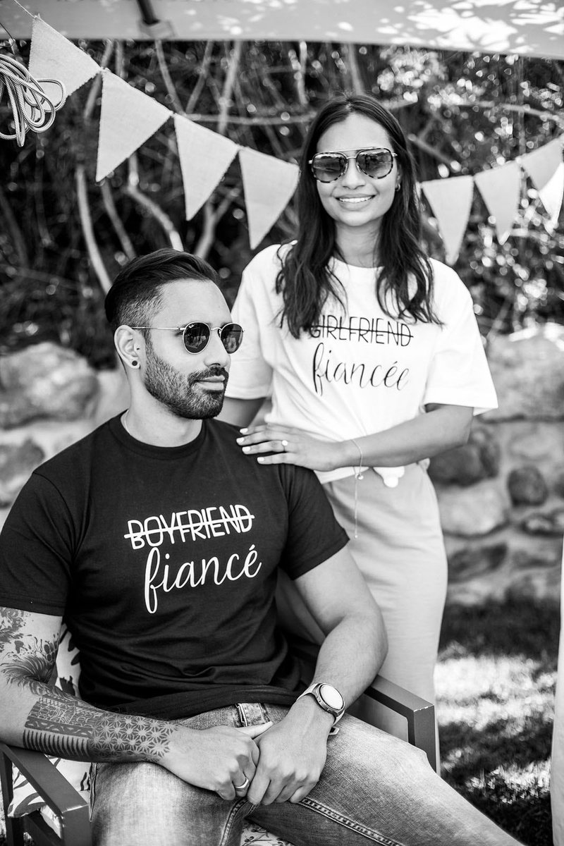 💍 Month of Love Special – Only $150! (That's 50% OFF my usual rate – limited February slots for couples ready to celebrate their engagement!)

lesleymarksphotography.pixieset.com/booking/couple…