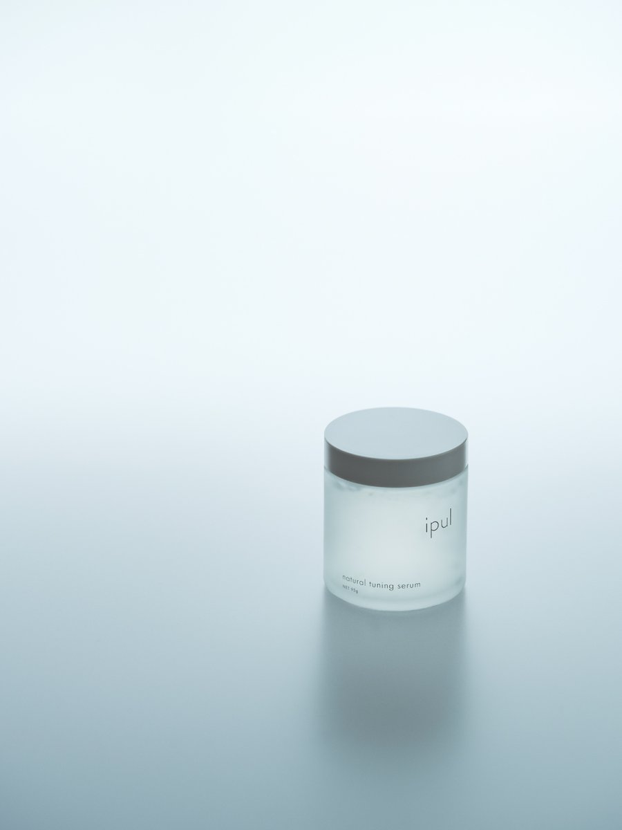 NSSGINC's tweet image. [WORKS / 制作実績紹介]
ipul
2026

株式会社千代田化学より発売されたヘアスタイリング剤『ipul natural tuning serum』のロゴ、パッケージおよびパンフレットデザイン、ビジュアルディレクションを担当いたしました。
