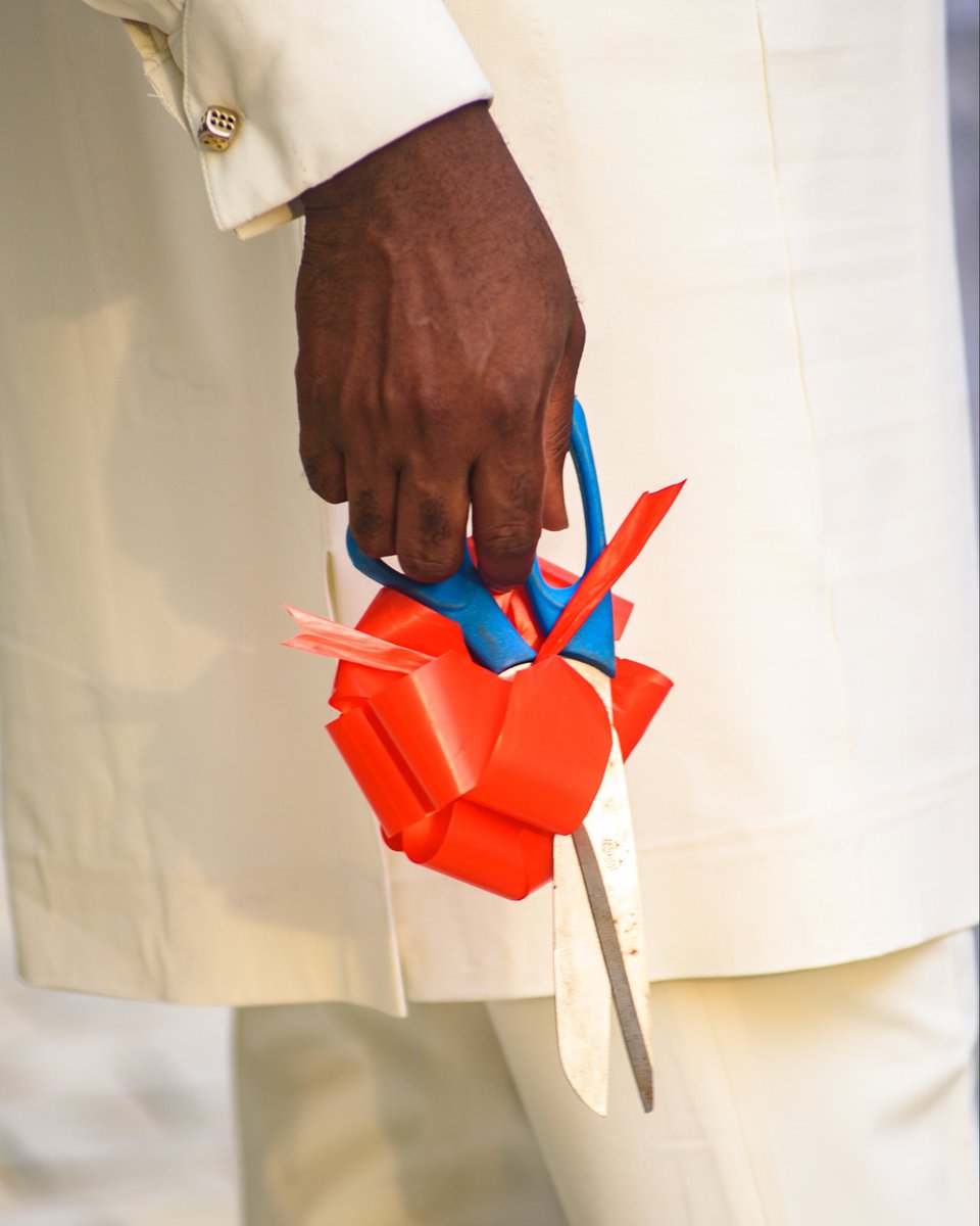 lalimited_'s tweet photo. Charis Place is officially home 🔑🏡
Thoughtfully designed, carefully built, and ready for new memories.

Another promise delivered by Living Architecture Limited 🏗️✨

#KeyHandover #CharisPlace #PromiseDelivered #LivingArchitectureLimited https://t.co/ysdcIsgBiX