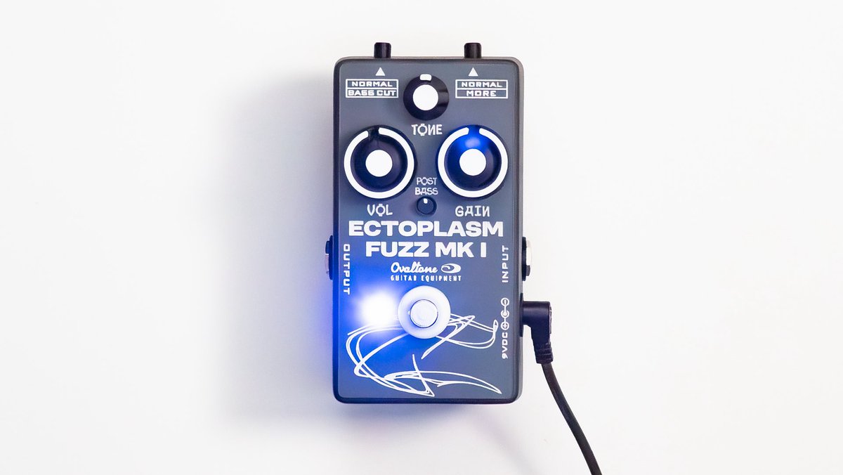 ovaltone's tweet image. 【新製品情報】
新作 #FUZZ ペダル「ECTOPLASM FUZZ MK.1」発売日決定いたしました！

発売日
2026年2月23日(月・祝)

メーカー希望小売価格
46,200円(税込)

製品ページリンク
リプライ欄にございます

広大な守備範囲をもつ不定形FUZZ。
前段の低域をカットするBASS