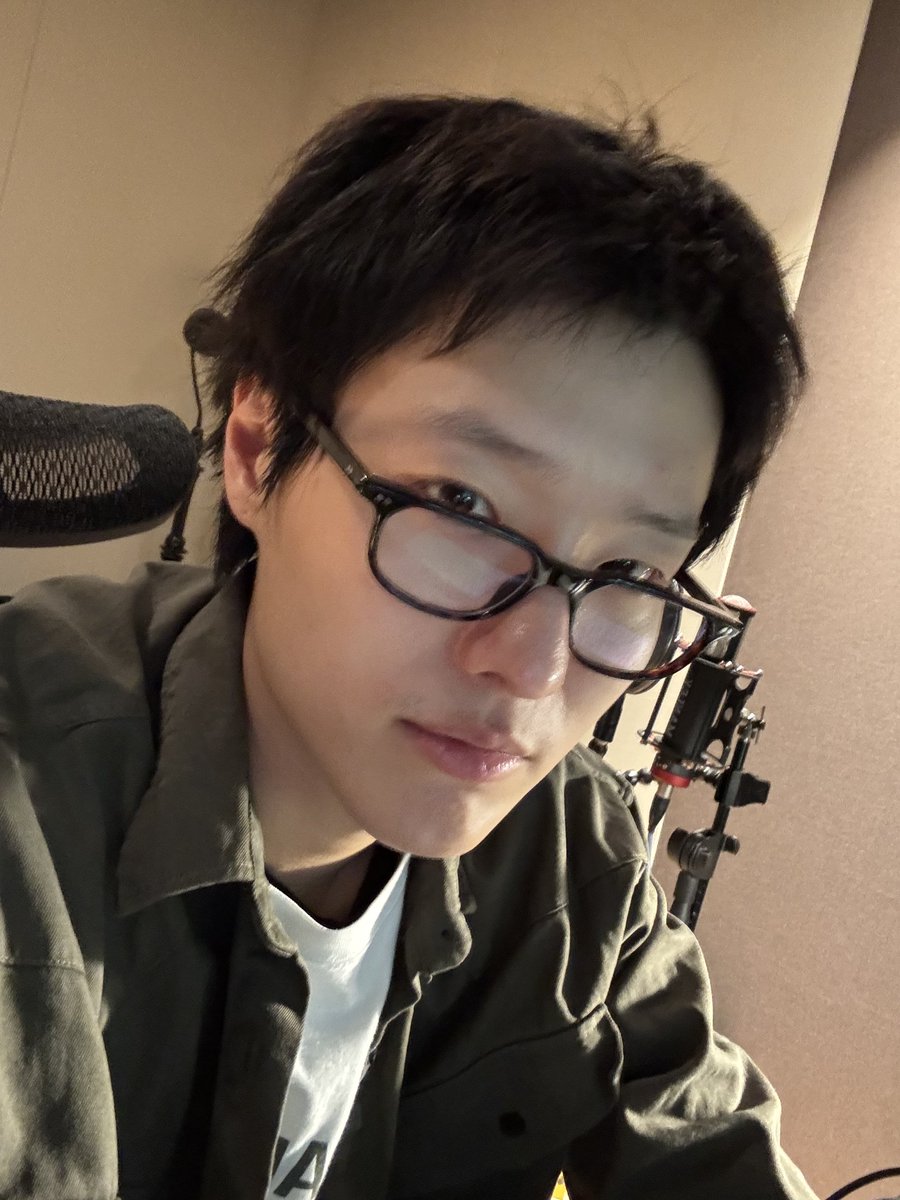 minah 🗂️ ♡ MAY 2 #WOODZ #ARCHIVE1_IN_MNL 🧡💙 tweet media