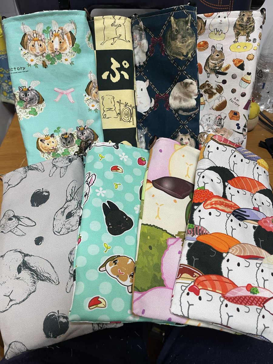 956.ペットボトルカバー ハンドメイドハンカチ きつね ペットボトルカバー 650ミリ入ります たくさん縫い上がりました♪ ハム