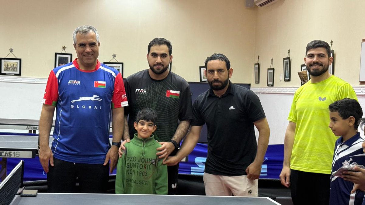 ibritabletennis's tweet photo. استقبل مركز الواعدين بنادي عبري مدرب المنتخب الوطني الكابتن( أوميد شمس) حيث اطلع على مستوى اللاعبين ووقف على الجوانب الفنية، وذلك ضمن متابعة وتقييم الفئات  السنية، ويتقدم المركز بالشكر للكابتن أوميد شمس والإتحاد العماني لكرة الطاولة على المتابعة المستمرة متمنين للجميع دوام النجاح https://t.co/crFC8CsWHh