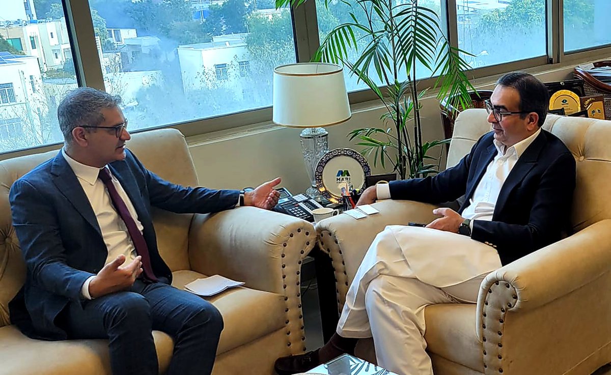 Canada in Pakistan tweet media