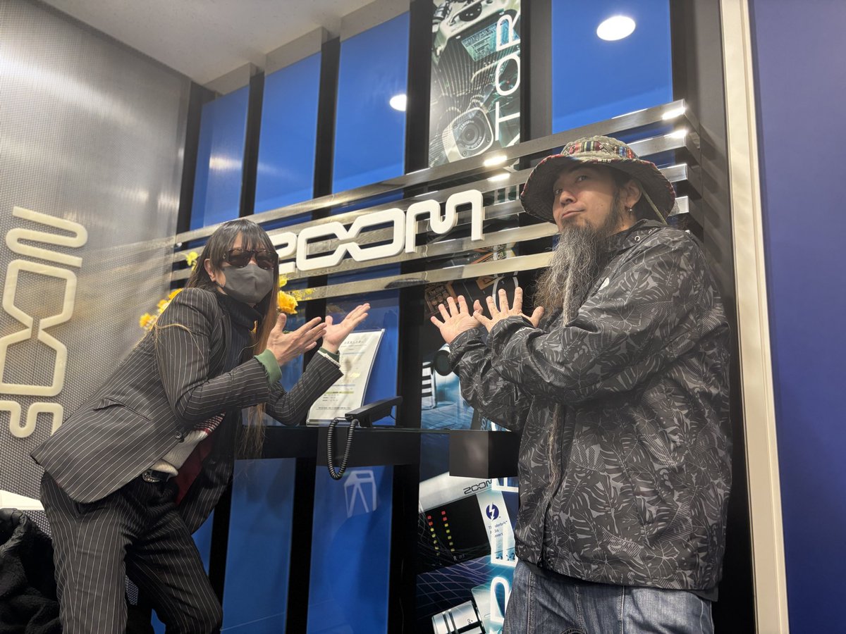 ウッドベースの音色もパワーアップしていくぜ