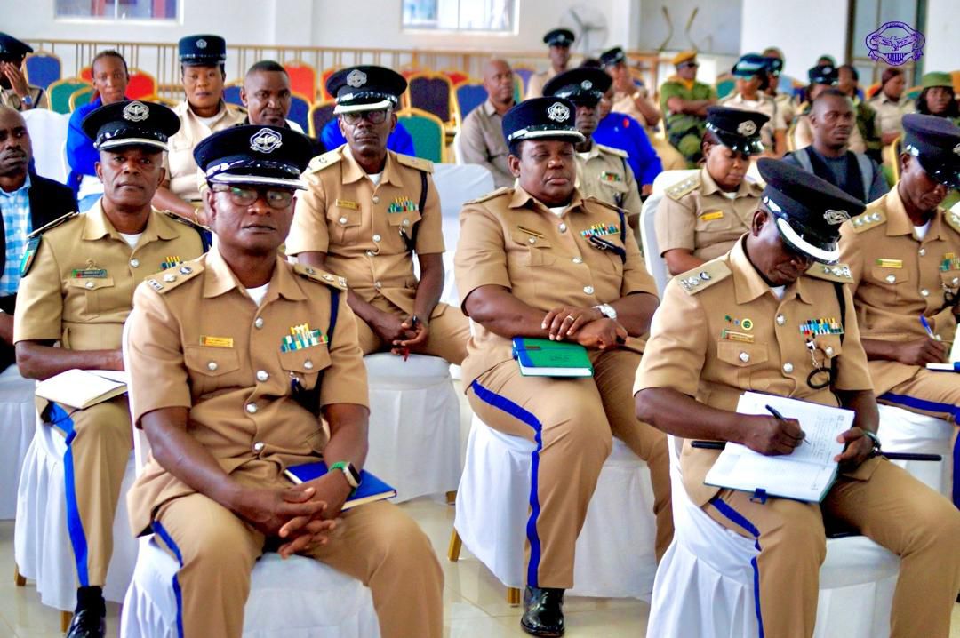 British Peace Support Team (Africa) tweet media