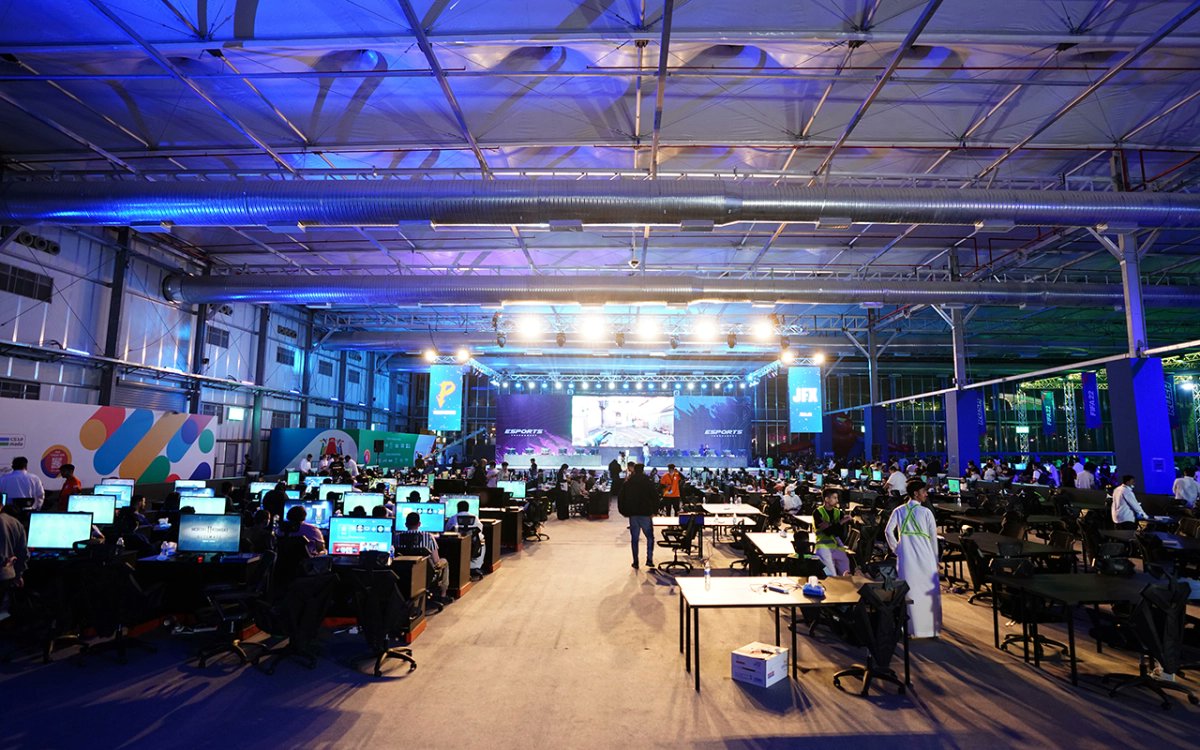 TrueGamingInd's tweet image. 🇸🇦استفتاء مهم يرسم معالم مستقبل ألعاب الفيديو في السعودية و مشاركتكم جميعا تساعدنا في تحقيق الأهداف!

مستقبل الألعاب في السعودية يُكتب الآن، وكلنا شركاء في القصة 💪

رابط الاستبيان: survey.ndf.gov.sa/?GamingSurvey

ساعدنا في وصول الاستفتاء لأكبر عدد من اللاعبين بمشاركة هذا المنشور…