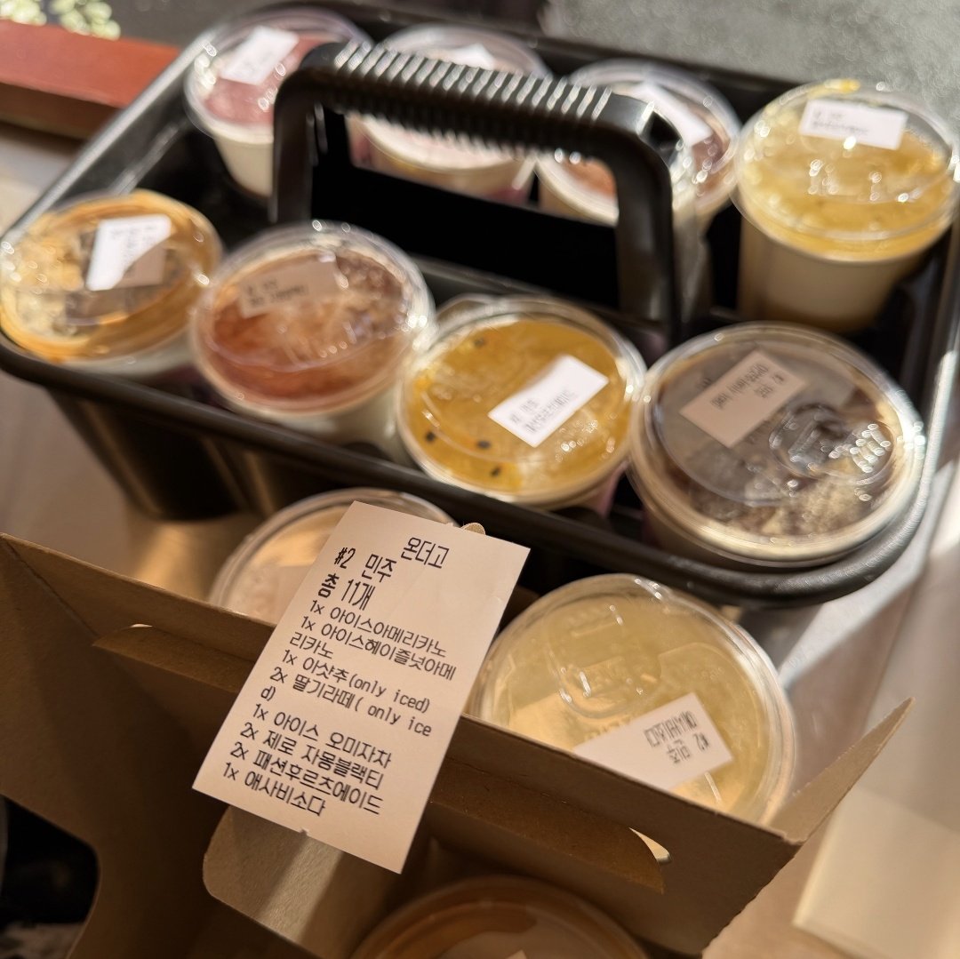 moosina007's tweet image. 울 민주배우 좋은작품으로 밍들레에게 💖 돌려주길..
팀.뷰티인더비스트 bib 빠이팅입니다!!

박진감있게 함께해준 홍콩밍들레 ❤️ 감사합니다 
@summerwish0205
@boss_1024 @HaCat0719
#김민주 
#뷰티인더비스트bib커피차