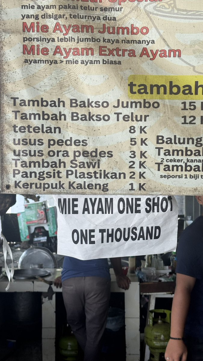javafoodie_'s tweet image. Emang ada di Malang Mie Ayam kayak gini?