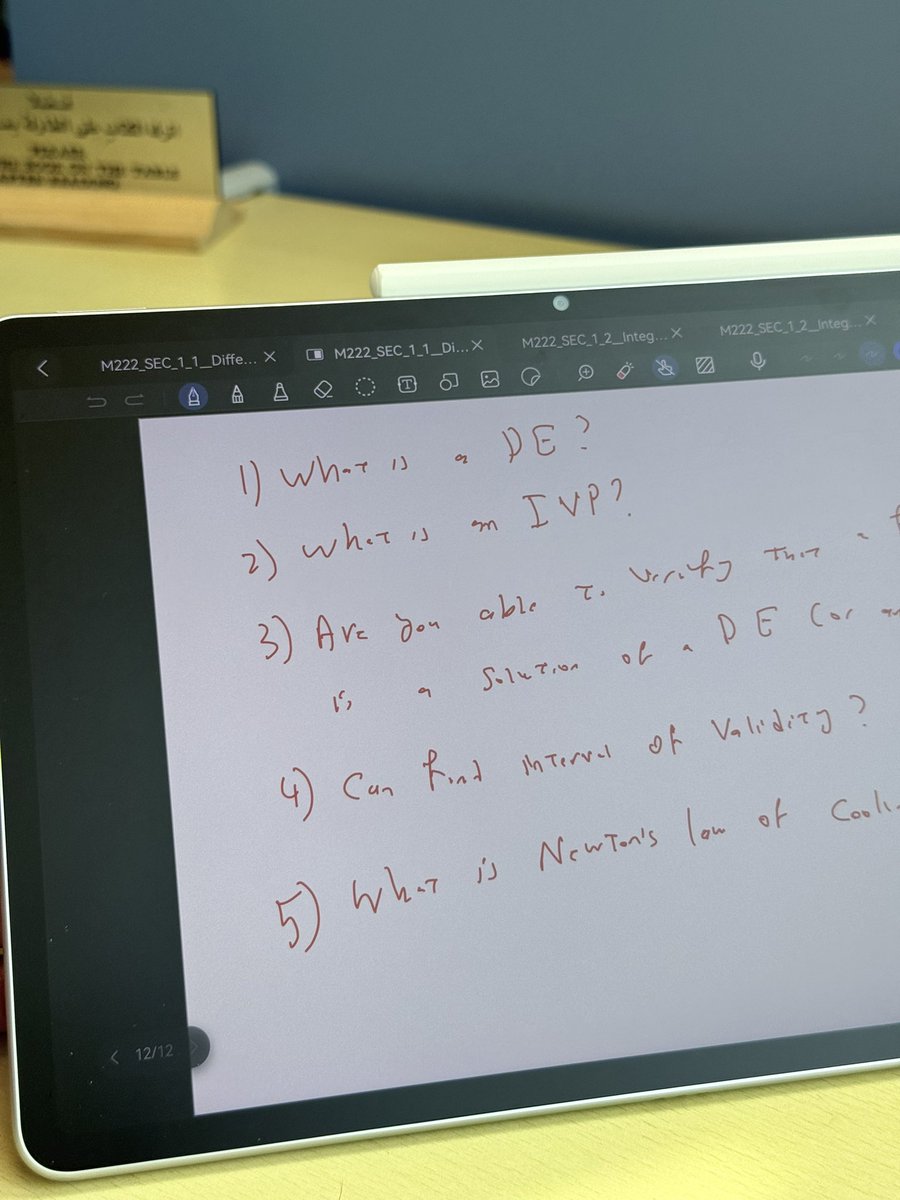 koyikbe's tweet photo. وأخذنا ساعه وشوي عشان افهم ١٢ سلايد بس 
Welcome to Differential Equations🙂 https://t.co/sVYe2QX5cW