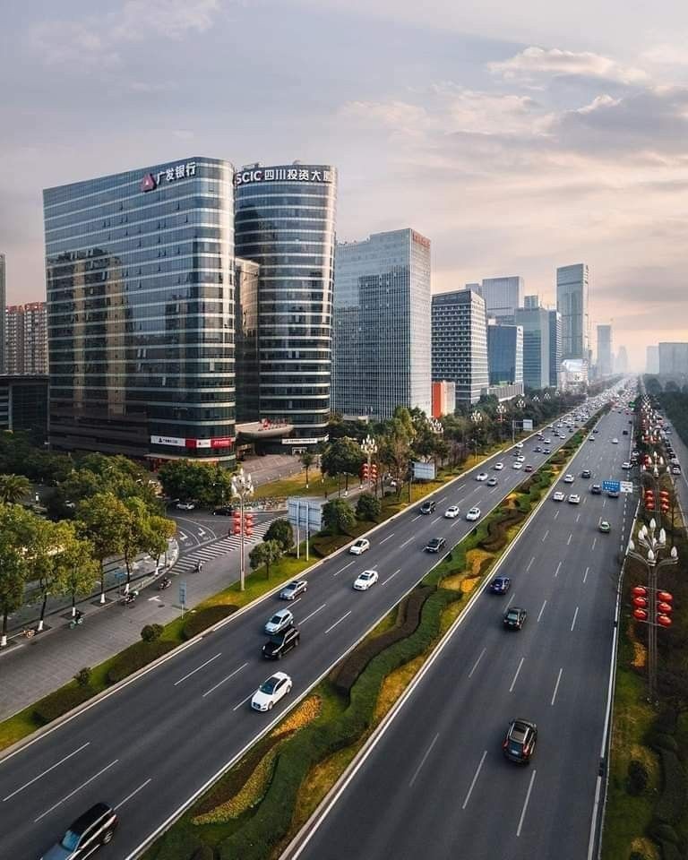 This is what we are fighting for :- a sweet Beautiful life where we  an enjoy our environments and be able to travel at anytime we want to, with a clean road and security. This is Biafra future 🔮.