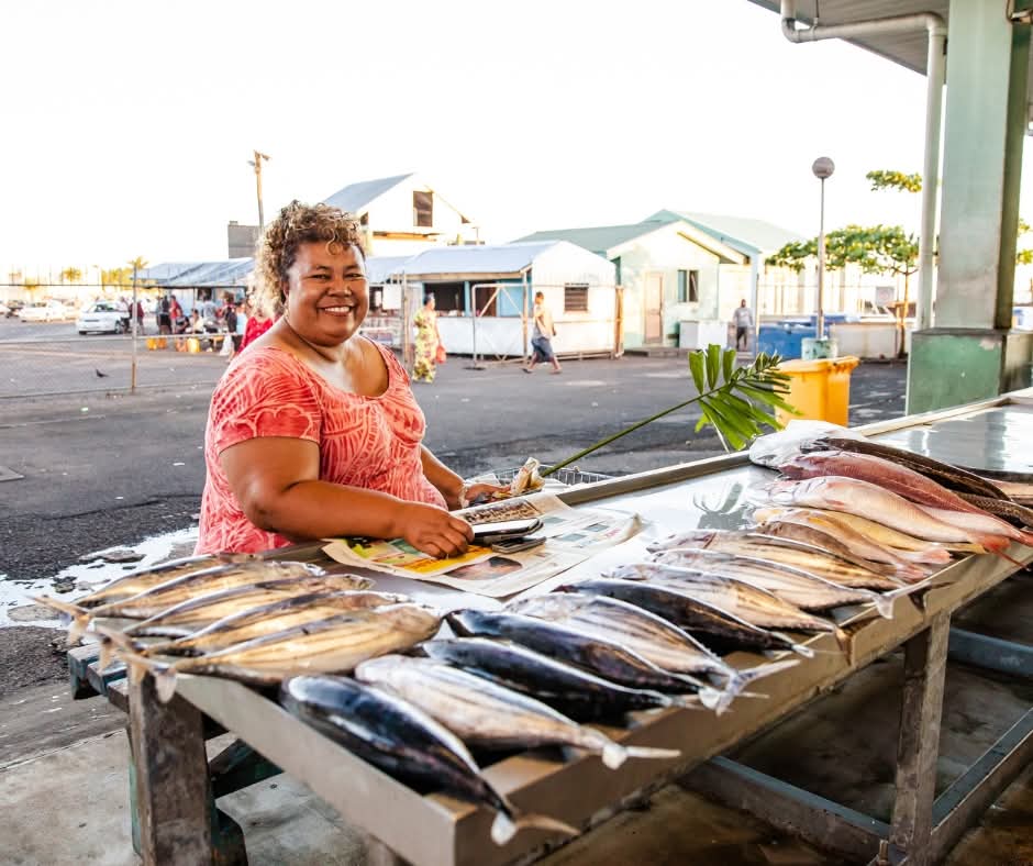RepPlusUK's tweet image. It doesn’t get fresher than Apia Fish Market. Stop by for the day’s best catches at surprisingly low prices, from  yellowfin tuna and octopus to crabs, eels and more. 

#DiscoverBeautiful #Samoa #BeautifulSamoa #Travel #PacificIsland #BucketListDestination #RepPlusClient