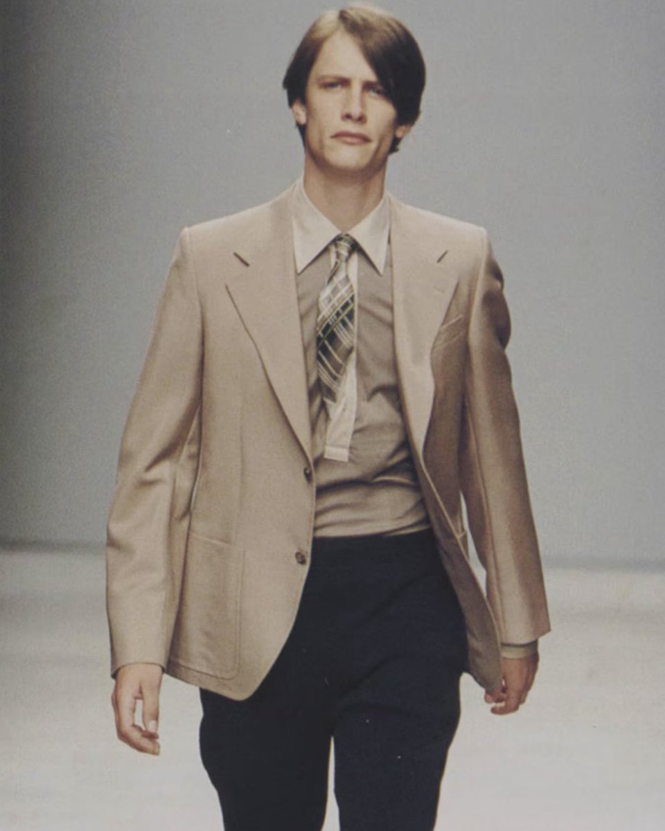 homocowboi's tweet photo. Prada SS02 https://t.co/MWZVX9uZny