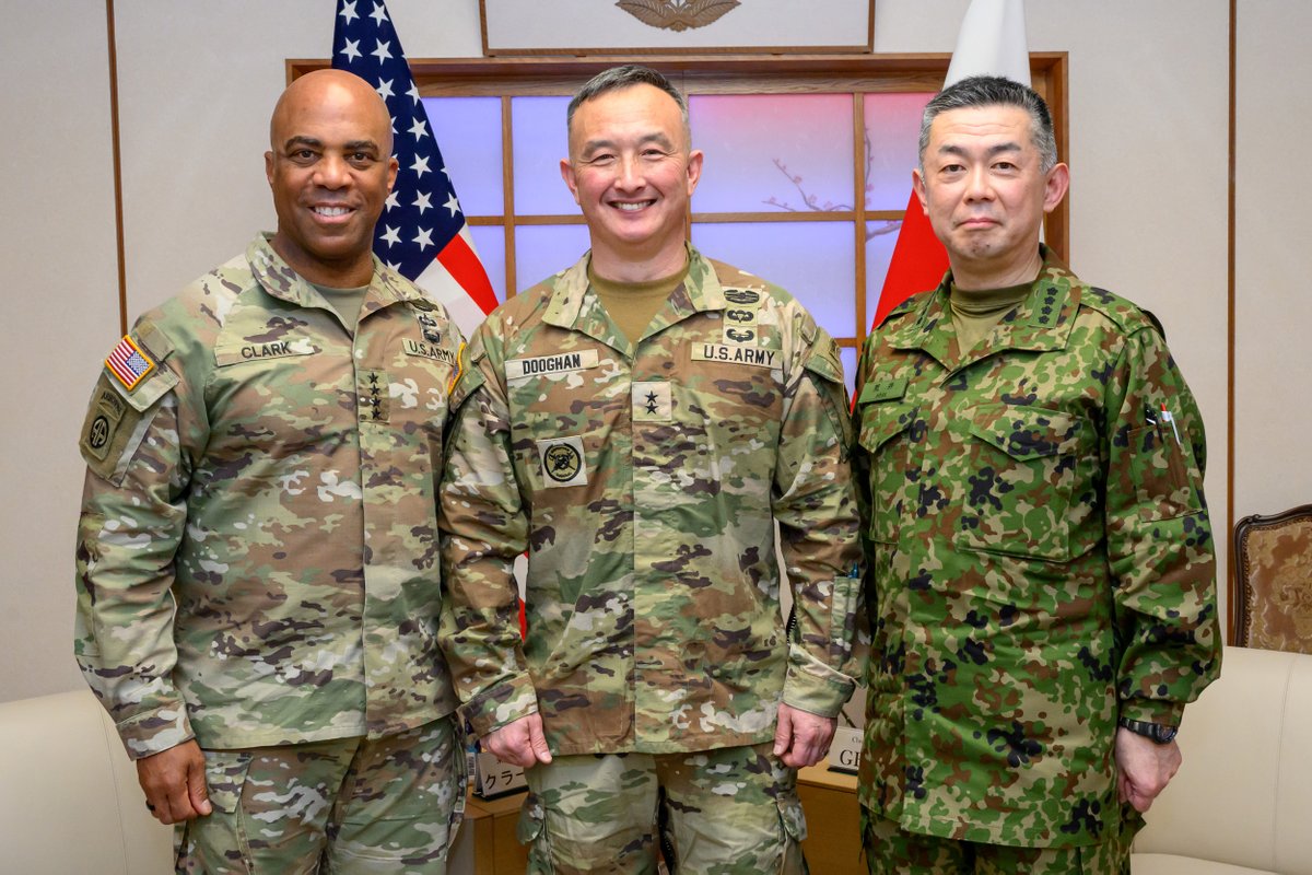 🇯🇵🇺🇸荒井陸上幕僚長は、2月2日、在日米陸軍司令官ドゥーガン少将