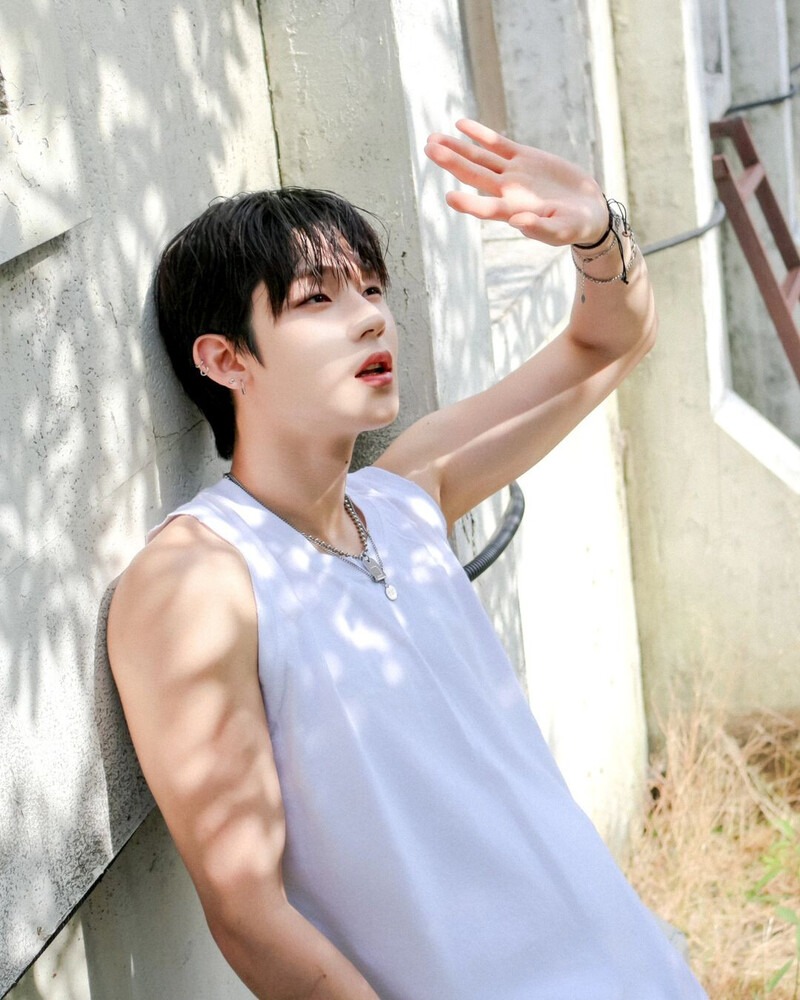 DePaula_Erika's tweet photo. Happy Birthday, Bumjun!
Wishing you a fabulous birthday! May laughter, love and blessings surround you, and may every moment be as magical as you! I love you soooo much!😃🤩🤗😍💛😍💛🥳🎂✨🎉👏👏👏👏
#Bumjun #범준 #HappyBumjunDay @official2z https://t.co/wVTbKTNx91