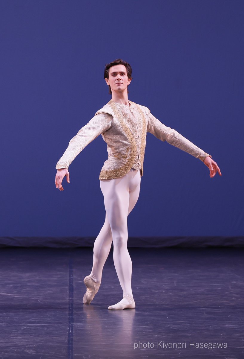 NBS_ballet's tweet image. #WilliamBracewell who beautifully showcased his artistry and virtuosity at Zenith of Ballet will return to Tokyo on Friday 10 July as #Albrecht in #TheRoyalBallet’s #Giselle at NHK Hall, following his role debut at #CoventGarden this February. For more  
👉nbs.or.jp/english/stages…