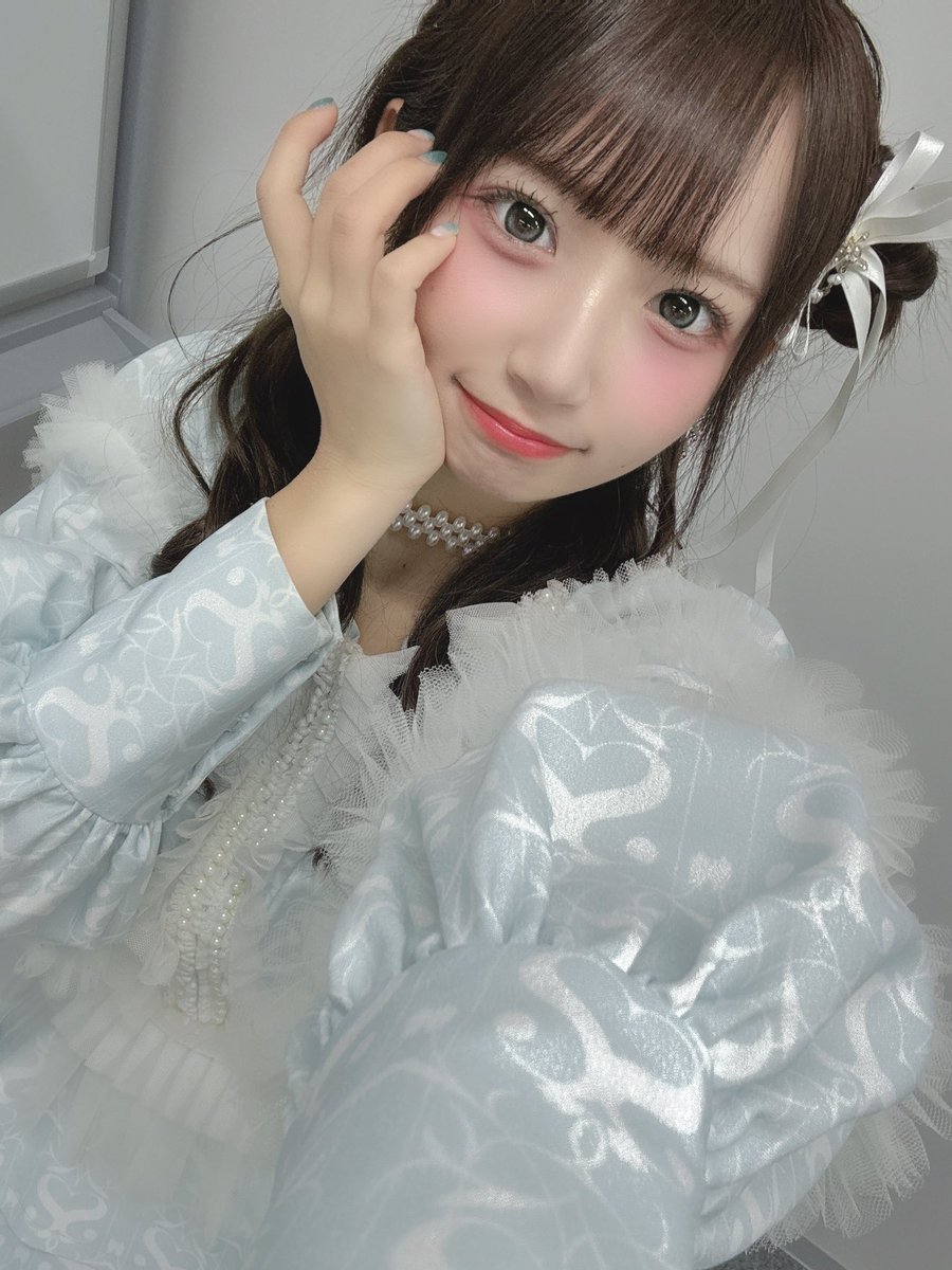 音井結衣 ソロチェキ 音井結衣 ソロチェキ - メルカリ