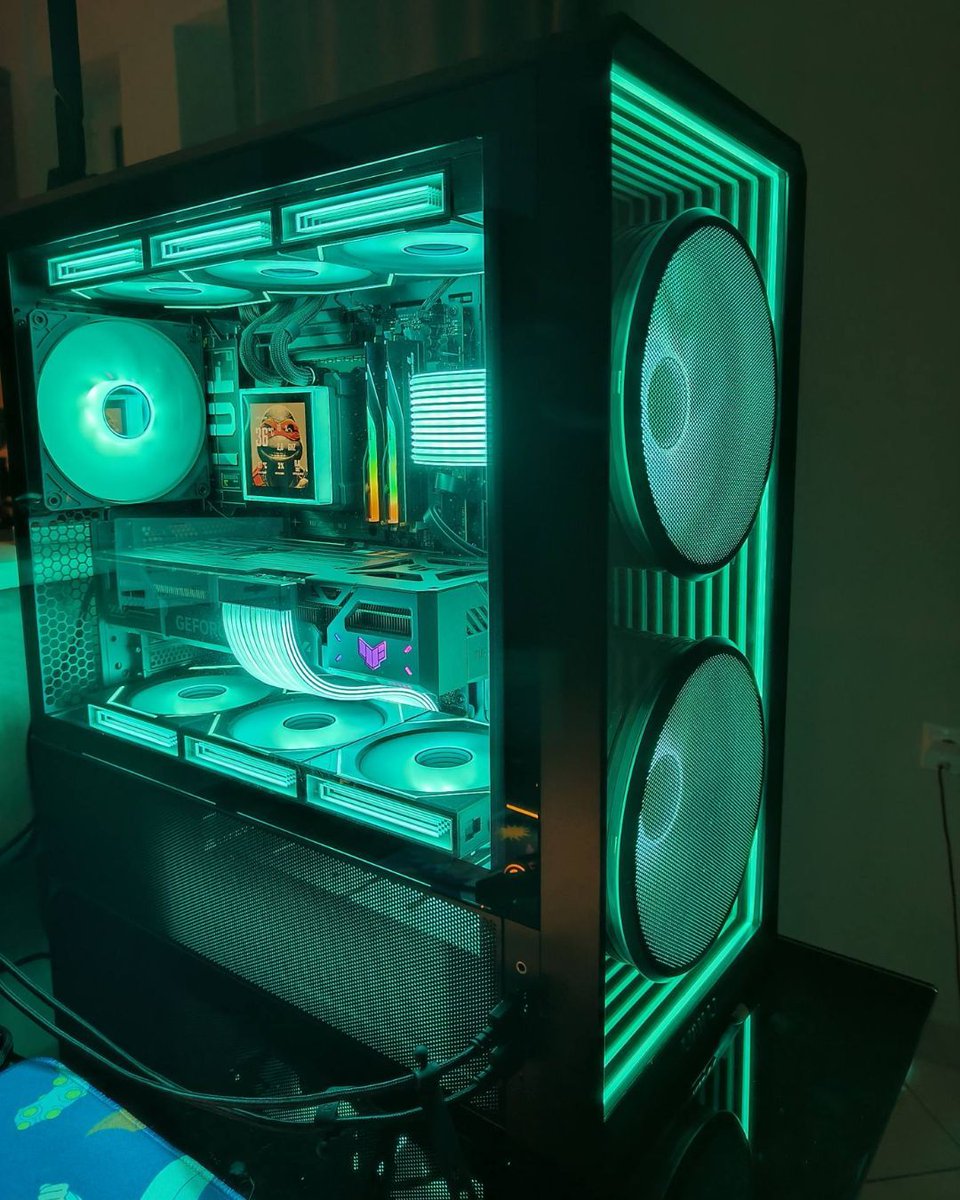 Thoughtful design, inside and out.

Cr. John Stasinopoulos

#lianli #case #rgb