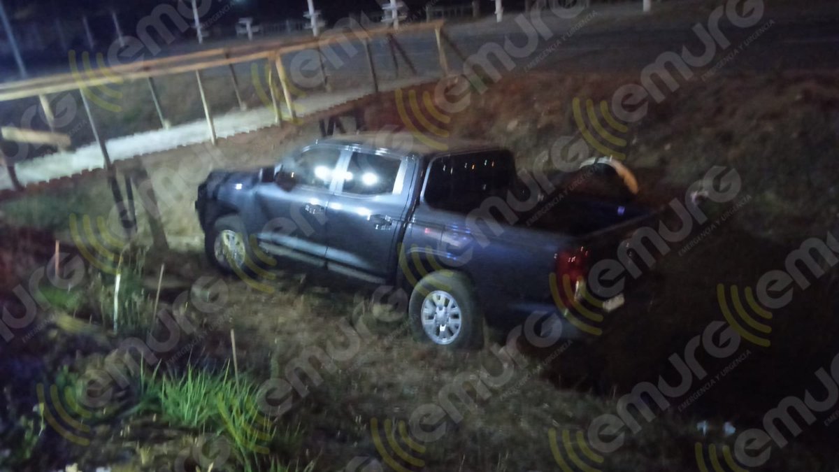 #La_Ligua

Emergencia: Accidente vehicular. 
Fecha: 03/02/2026
Hora: 05:30 aprox. 
Sector: Ruta 5 norte km. 148 aprox altura área de dulces. 
Recursos: Personal de autopista  y Carabineros. 
Preliminar: Vehículo menor que cae a foso. 

EQUIPO EMURG PROVINCIA DE PETORCA.