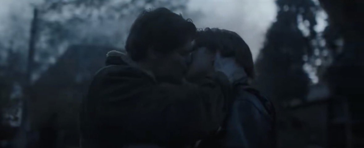 adriasmonica's tweet photo. after stephen terrorizing us for 3 seasons, it’s like a reward to watch bree and wrigley happen #tellmelies https://t.co/PAohYrPz2J