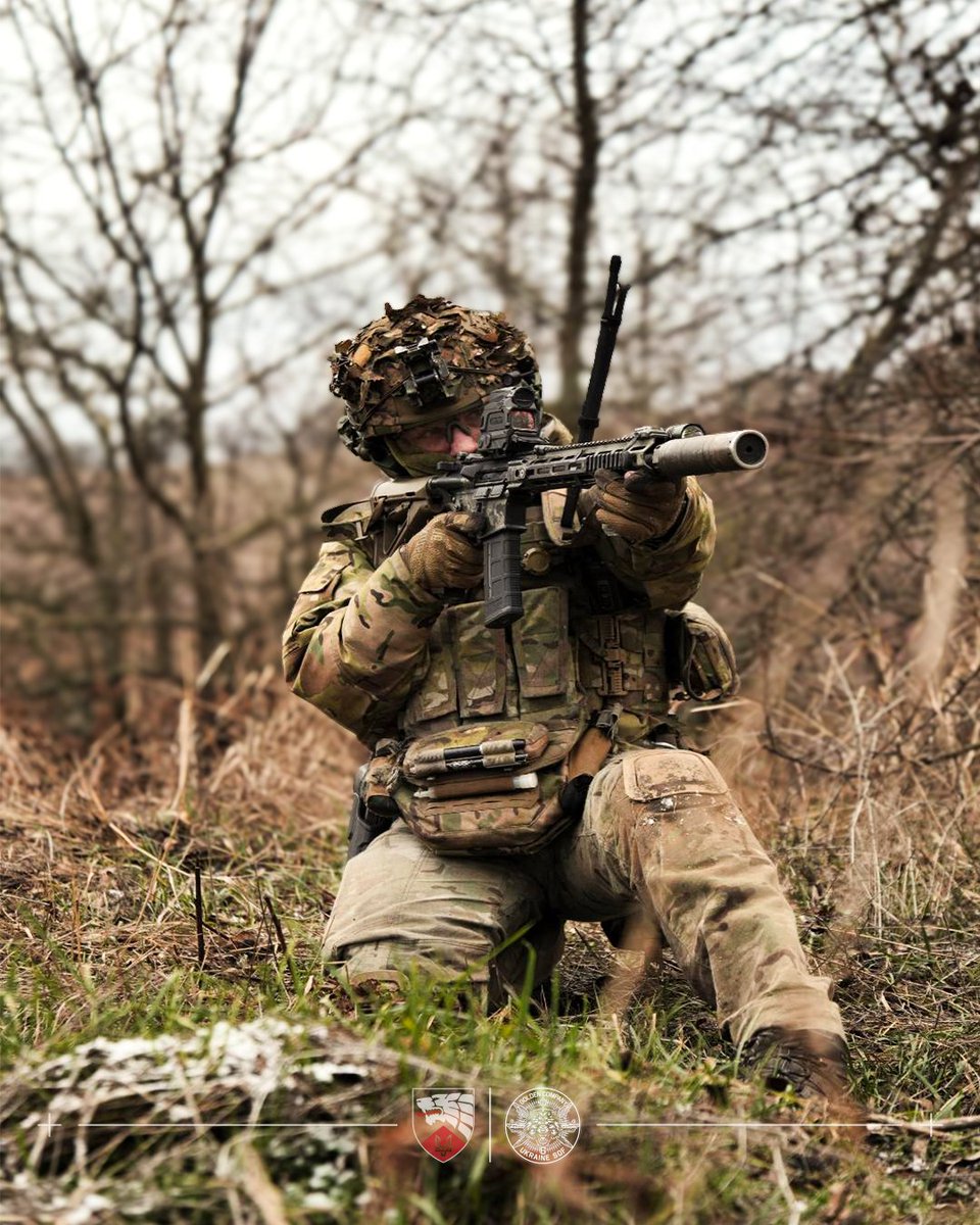 3sofua's tweet image. Brotherhood is watching your six without being asked. Trust is knowing right call will be made.

#GoldenCompany: Ours Among Ours! 
🐺🇺🇦 3rd @SOF_UKR Regiment.

Join the Brave! 📞 +380950154110

#UKRSOF #SpecialForces #MilitaryBrotherhood