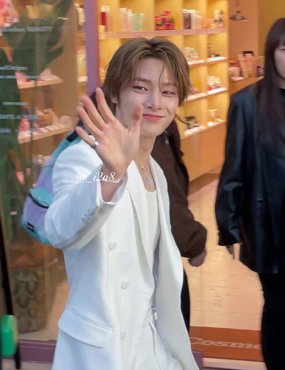 Beautiful smile beautiful prince ⭐️🍰🗯️