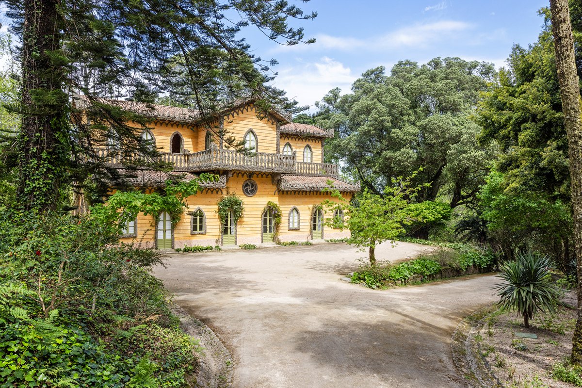 alentejo_1970's tweet image. Poucos lugares no mundo têm esta beleza... #Sintra 🇵🇹