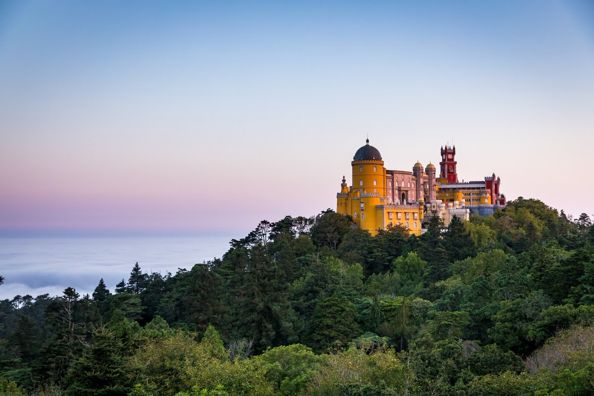 alentejo_1970's tweet image. Poucos lugares no mundo têm esta beleza... #Sintra 🇵🇹