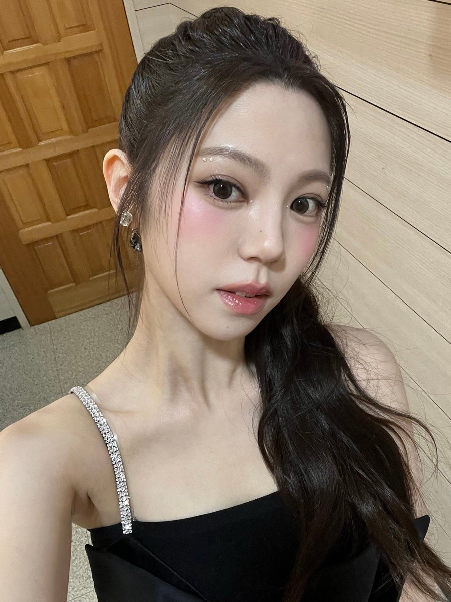 na yeongjoo pics (@nayeongjoopics) / Posts / X