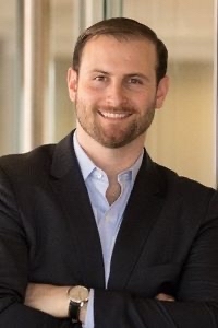 Crypto_Potato's tweet photo. 🇺🇸 White House stablecoin-yield talks: “constructive” meeting, says advisor

The White House crypto adviser @patrickjwitt said the meeting on stablecoin rewards/yield was “constructive, fact-based, and solutions-oriented,” according to coverage citing his public remarks.  ￼ https://t.co/rODOKKOZcG