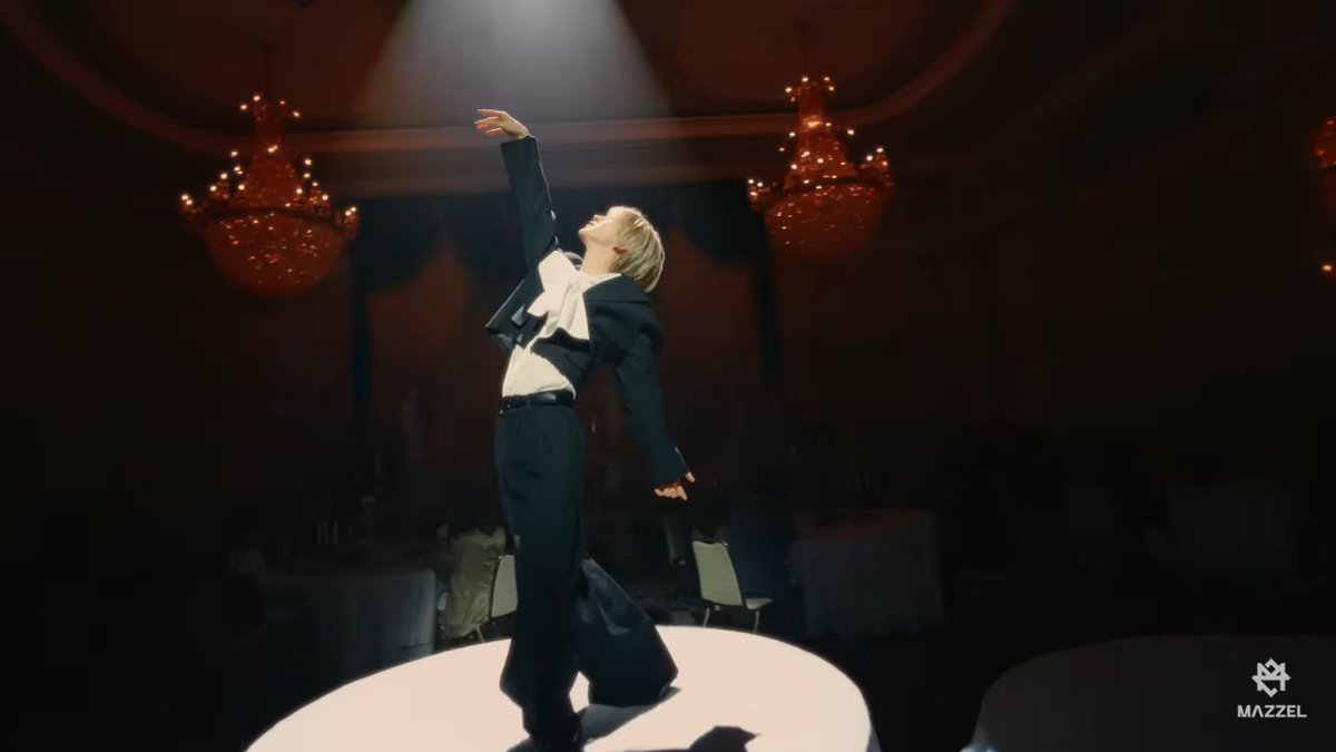 shrkm__'s tweet photo. お姫様すてきです😻
https://t.co/fjriF0WIkP

 #MAZZEL_BANQUETBANG  #MAZZEL_NAOYA https://t.co/D1QCBSDRpp