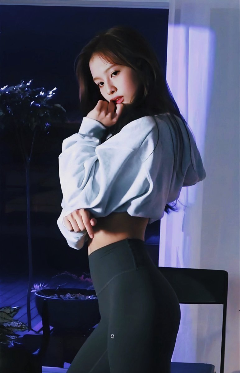 ArchivSullyoon's tweet photo. https://t.co/gjpd9sSJ3i