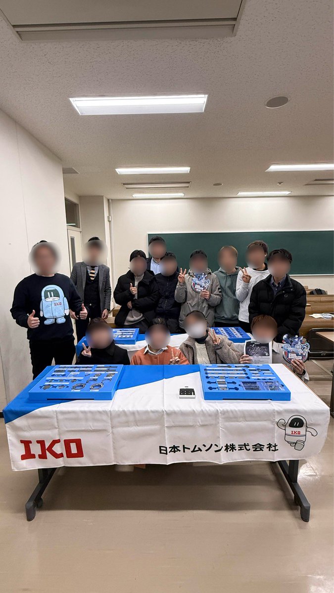 RRST_BKC's tweet photo. 日本トムソン株式会社様のランチョンセミナーに参加させていただきました。
見せていただいた部品はロボコンに活用できそうなものも多く、部員はみな興味津々でした!
企業様についても詳しくなれたように思います。
この度はありがとうございました!
#日本トムソン株式会社 #IKO
#RRST https://t.co/TkOapUufOf
