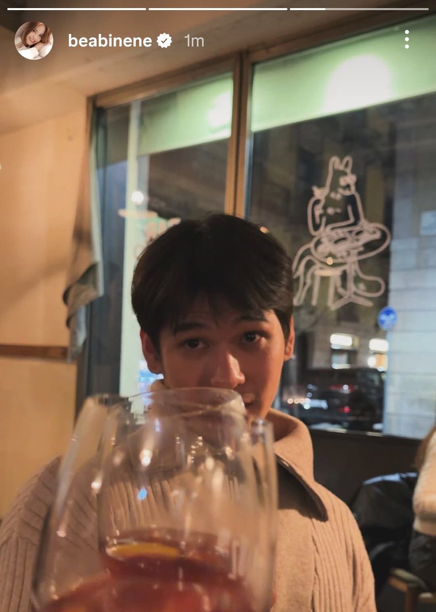 zsunlovre's tweet image. ITABI NIYO! PARA SILA SA ISA'T ISA