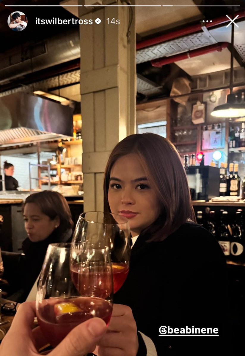 zsunlovre's tweet image. ITABI NIYO! PARA SILA SA ISA'T ISA