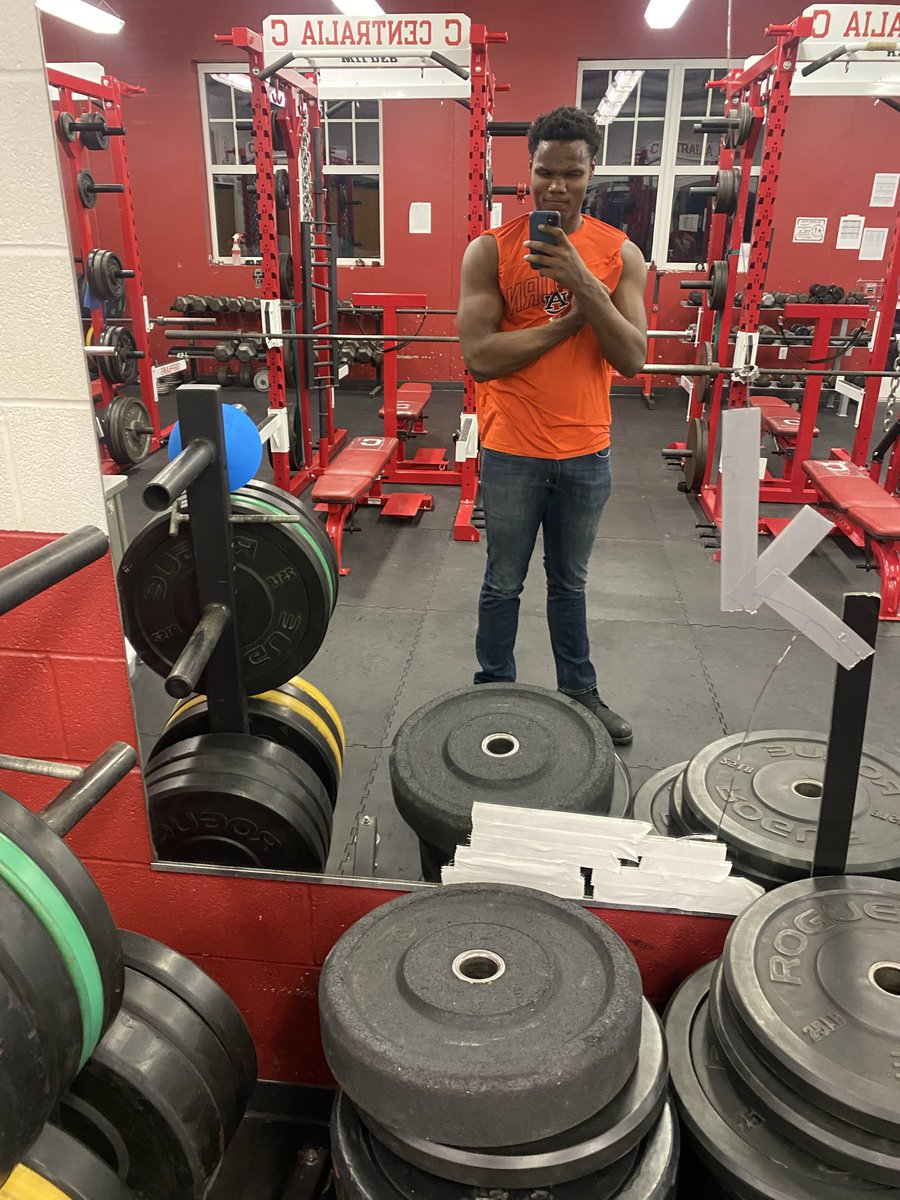 6,5 220lbs Tight End