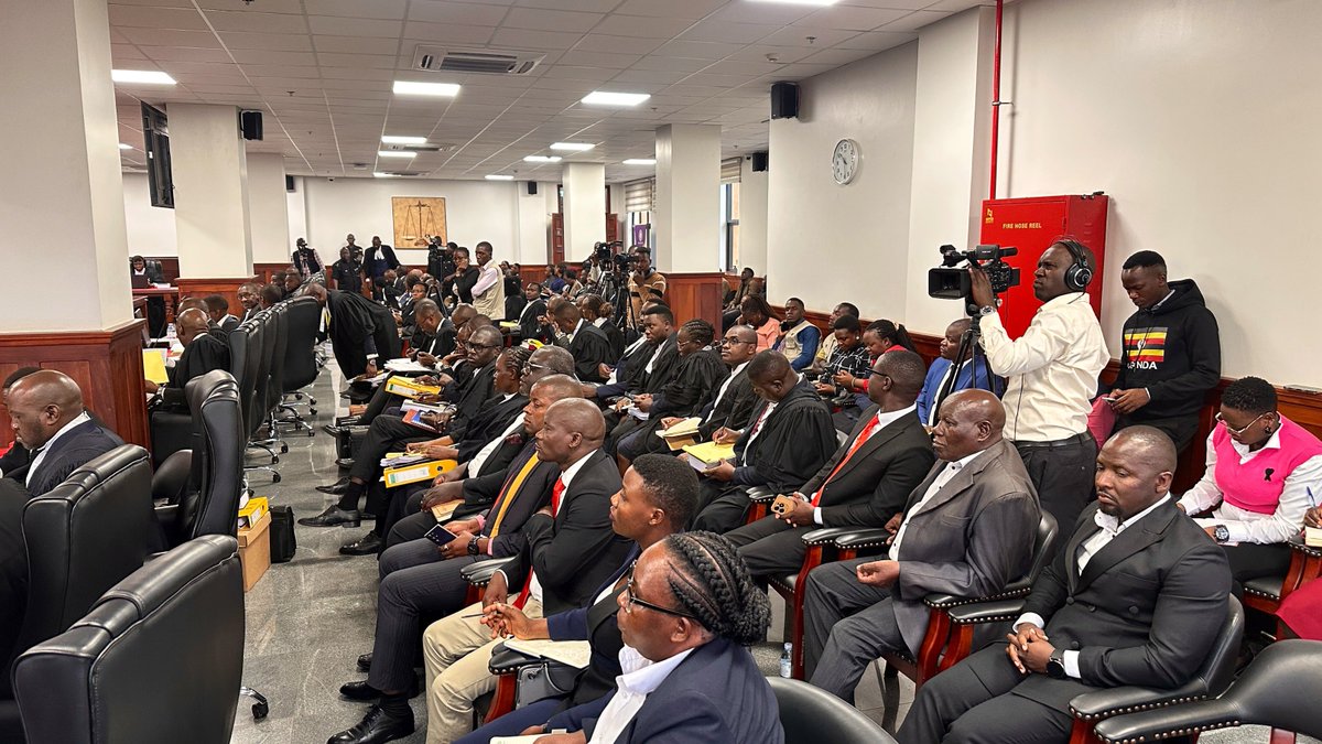 Omusango oguwakanya obuwanguzi bwa Pulezidenti <a href="/KagutaMuseveni/">Yoweri K Museveni</a>  mu kalulu akawedde aka 2026 ogwawaabwa, eyakwatira ekibiina ki National Peasant Party kkaadi mu kuvuganya ku bwa Pulezidenti, <a href="/KasibanteRober4/">Kasibante Robert</a>  gugenda mu maaso mu kkooti ensukkulumu mu Kampala. Ebisingawo lindirira