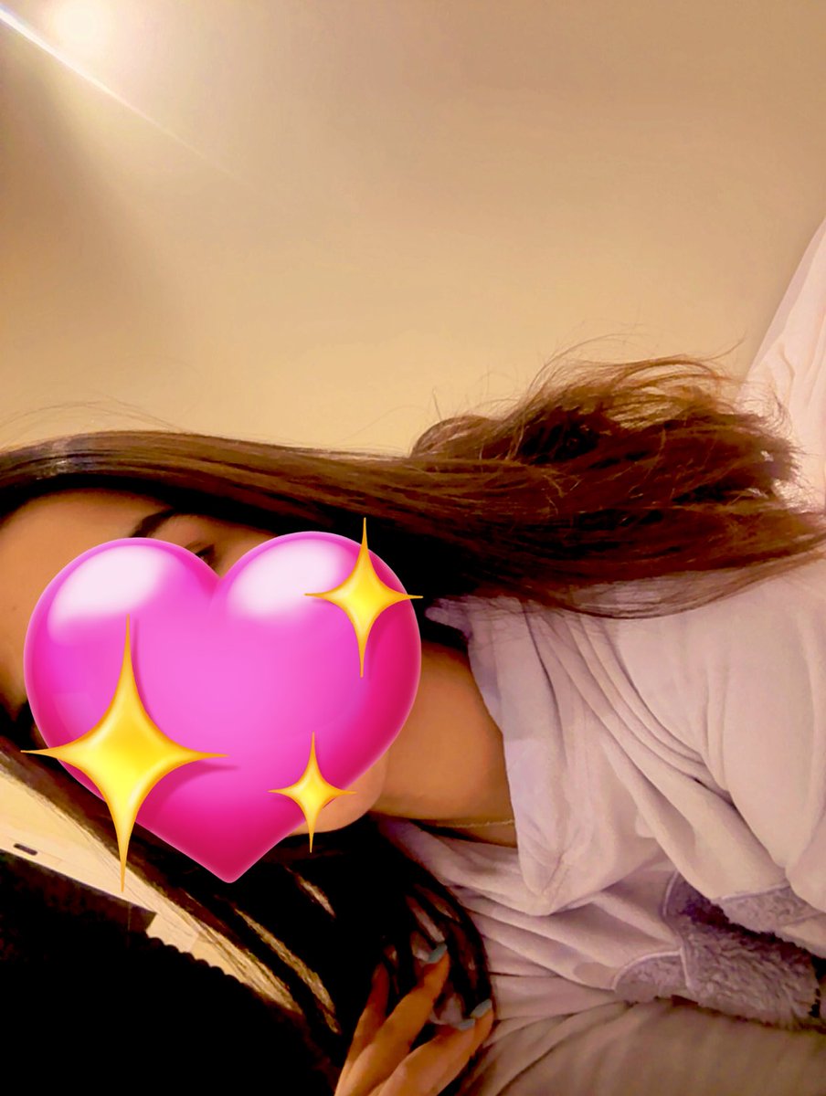 wishesof97's tweet image. "مثل القديم من الأغاني تمرين، لحنٍ قبل تنطق حروفه أعرفه."